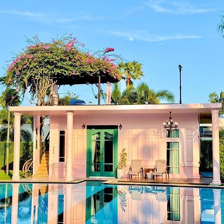 Hotel The Sea-Cret Garden HHQ Exterior foto