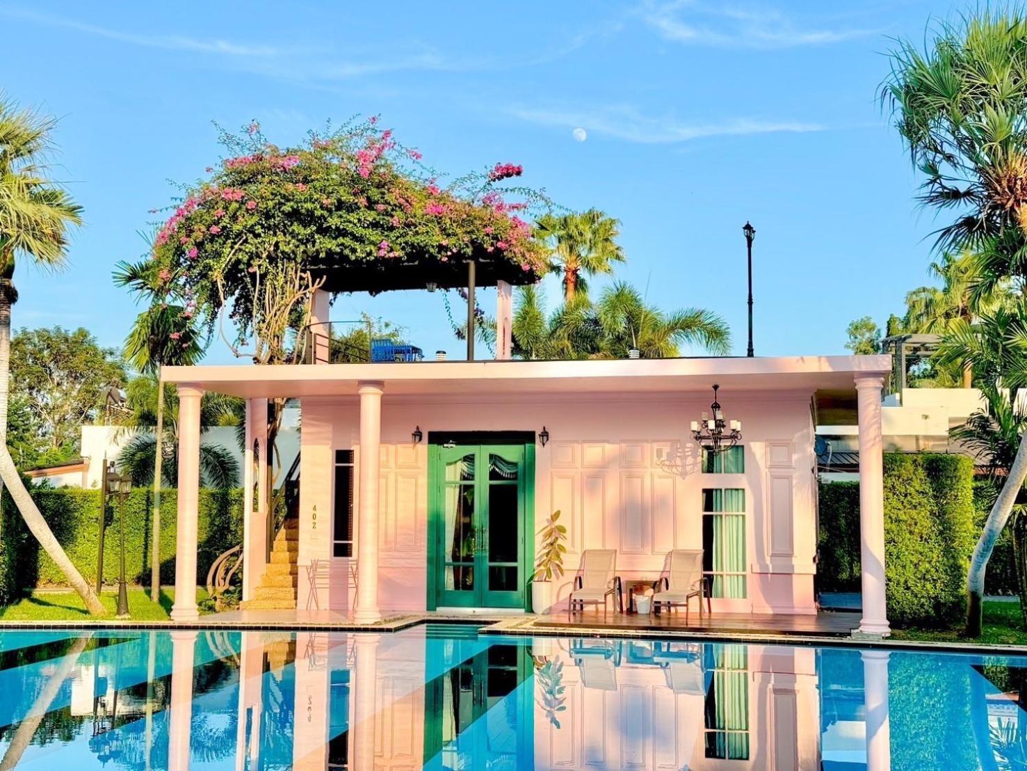 Hotel The Sea-Cret Garden HHQ Exterior foto